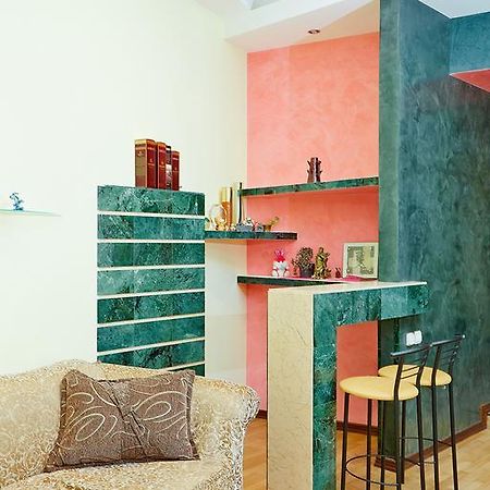 Apartment Deribasovskaya With Jacuzzi Odessa Luaran gambar